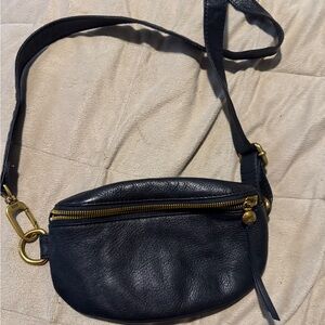 Fern Belt Bag. Hobo brand Black Leather Crossbody